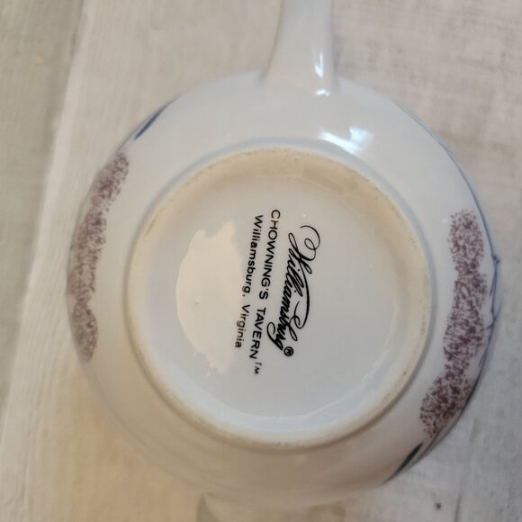 Williamsburg Chowning's Tavern  Peacock Tea Set With Teapot Two Cups & Saucers - Picture 13 of 16